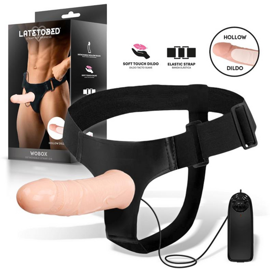 ARNÉS WOBOX CON DILDO HUECO Y VIBRACIÓN